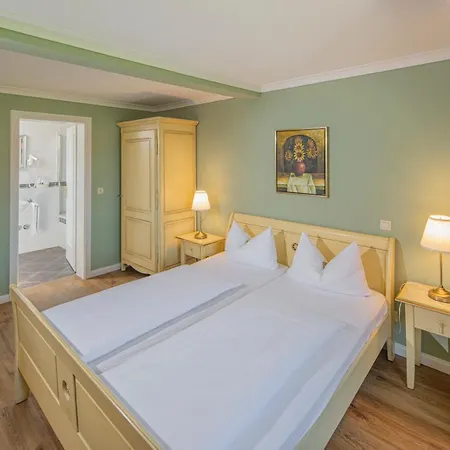 Hotel Arador 3*