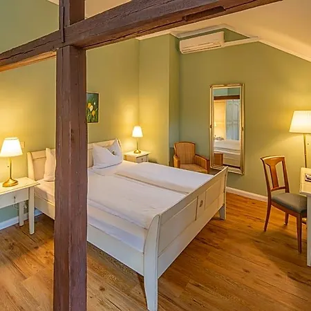 Arador Hotel Kronau