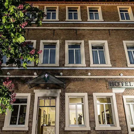 Hotel Arador