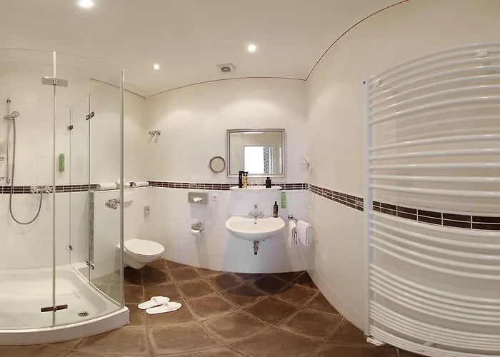 ホテル Arador Kronau